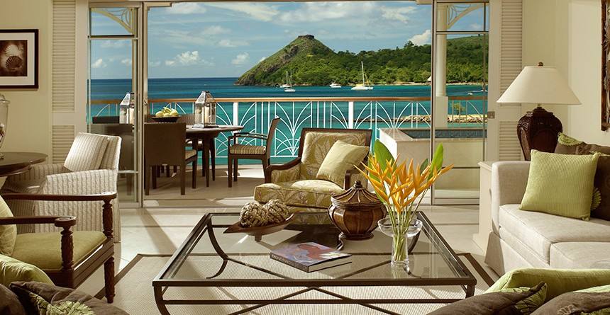 Beachfront Villa Suite
